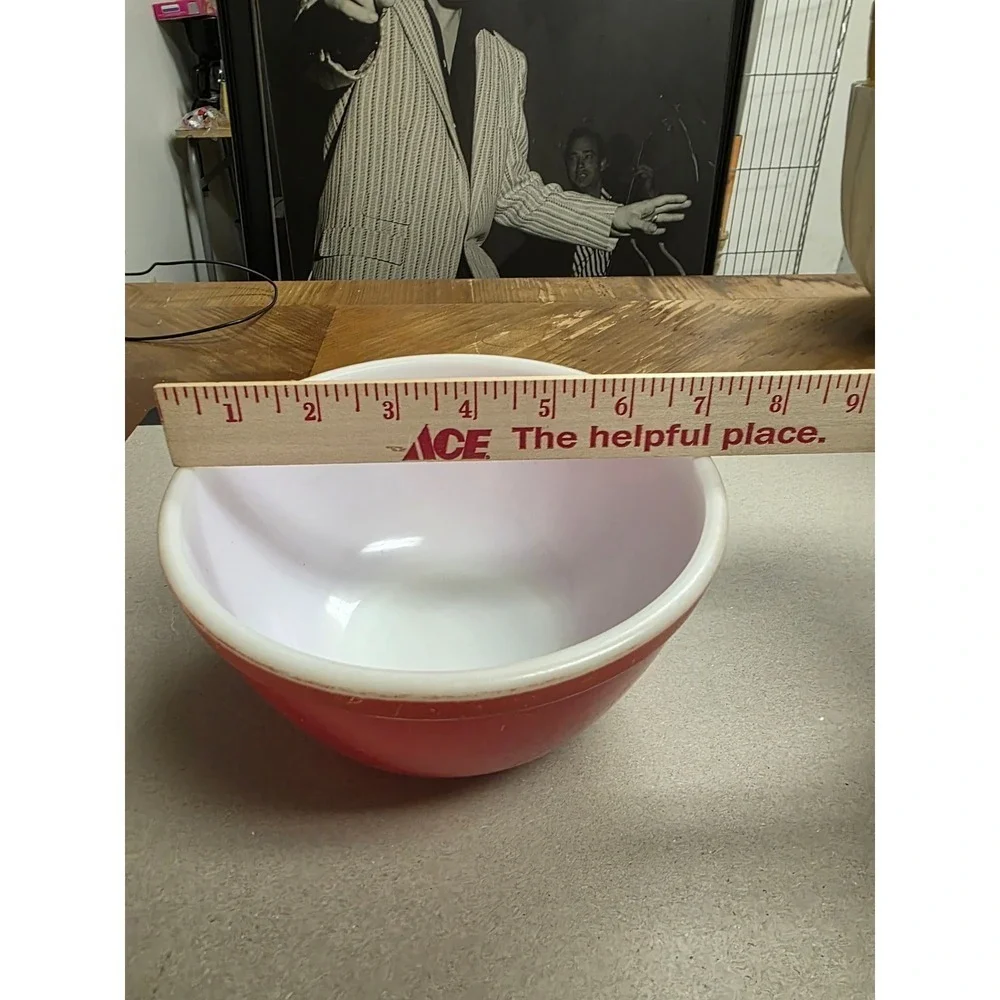 Vintage Pyrex Red Mixing Bowl 402 Primary Color Milk Glass 1.5 Quart